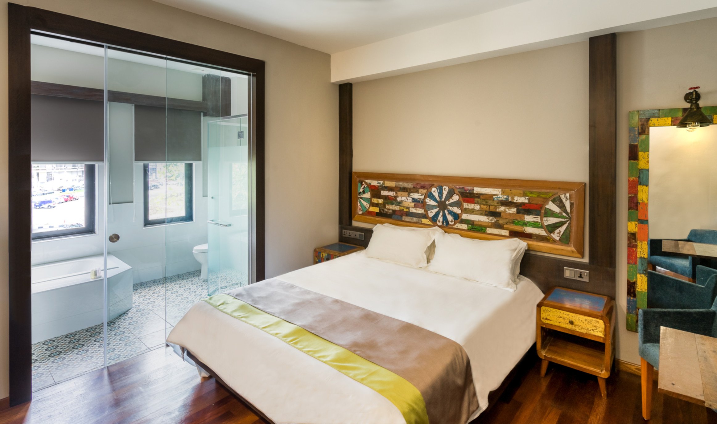 Grand Deluxe wheelchair-friendly room with spacious layout