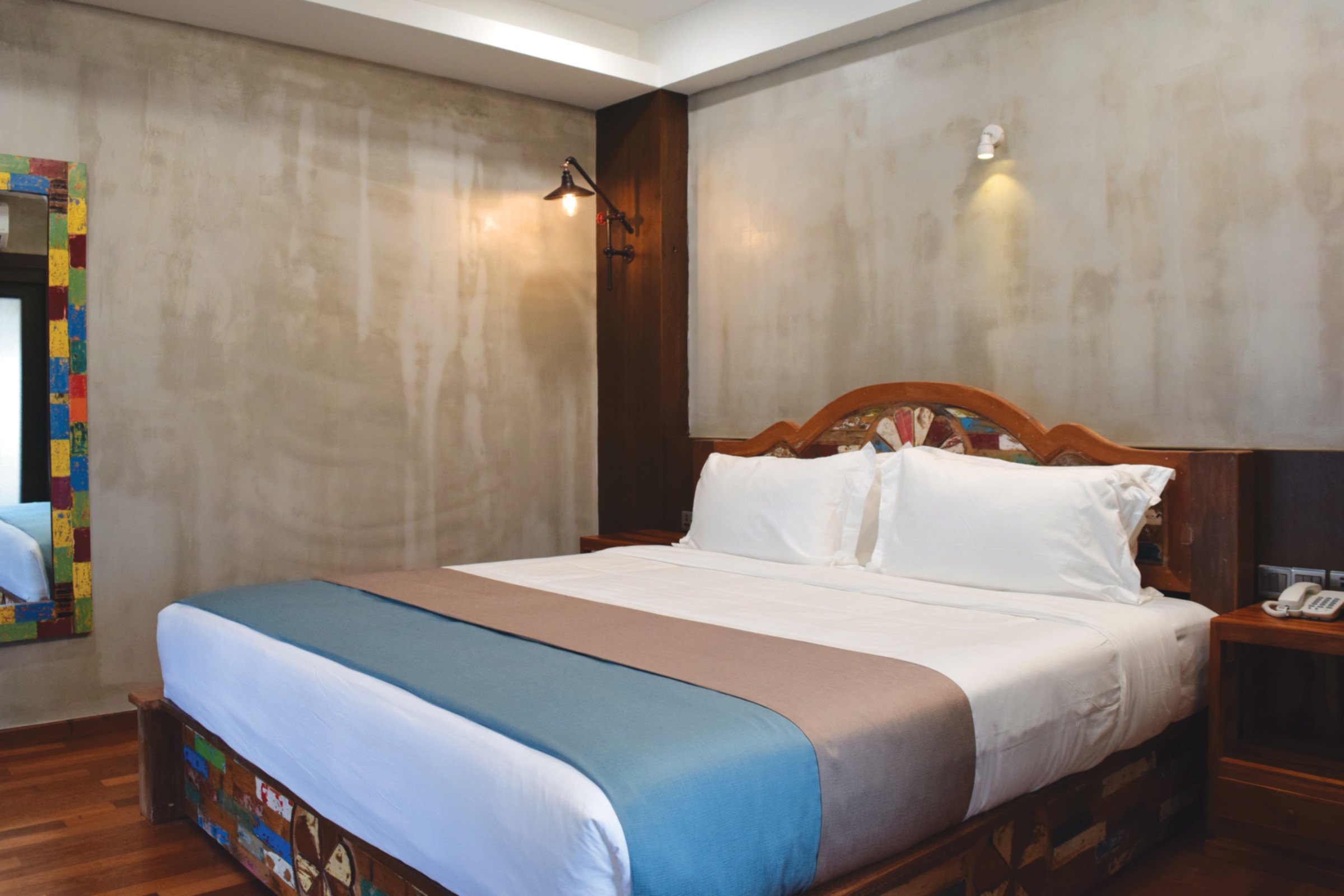 Treasures Suite bedroom with Super King bed